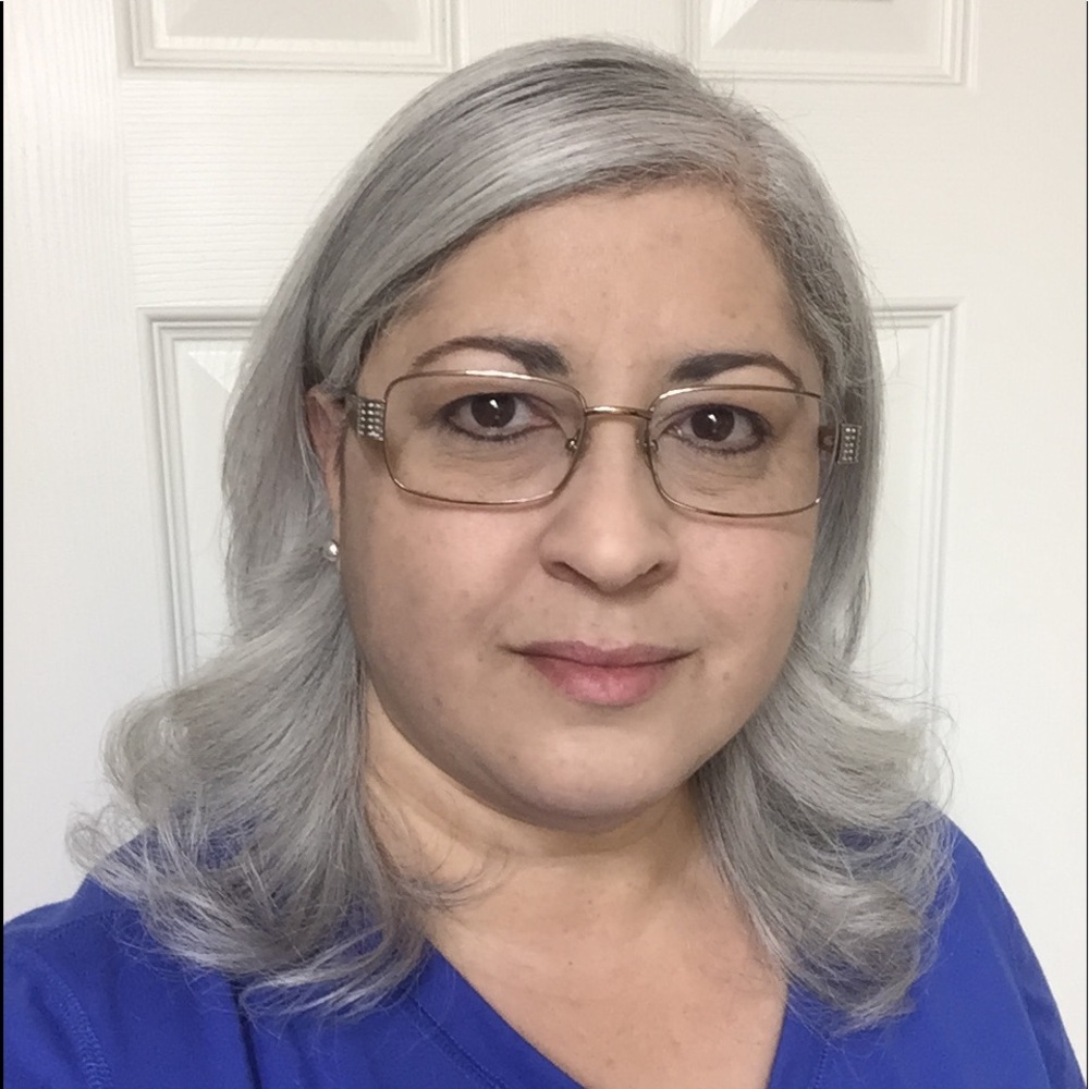 Meet your Posher, Leyda